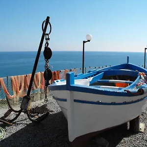 Mareblu לינה וארוחת בוקר